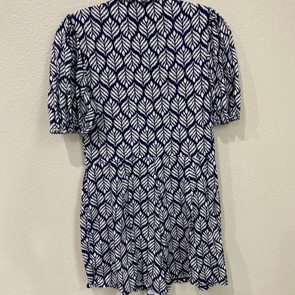 Boden Navy and White Leaf-Print Jumpsuit - Picture 7 of 9
